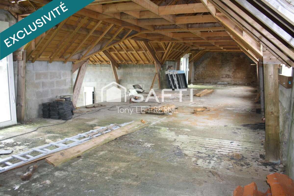 Photo 7 - Maison à SAINT-ALLOUESTRE