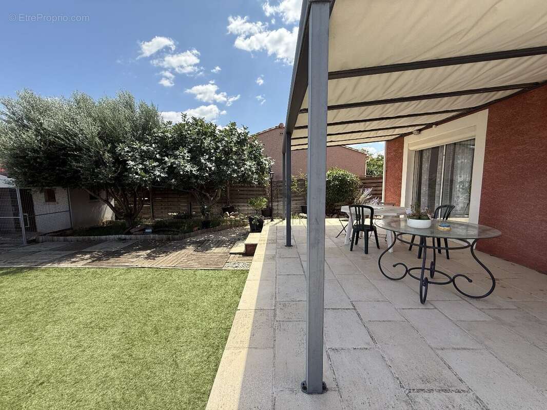 Maison à LEZIGNAN-CORBIERES