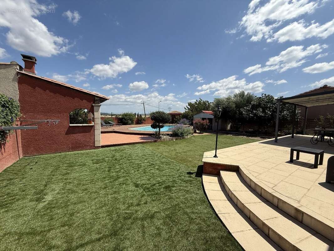 Maison à LEZIGNAN-CORBIERES