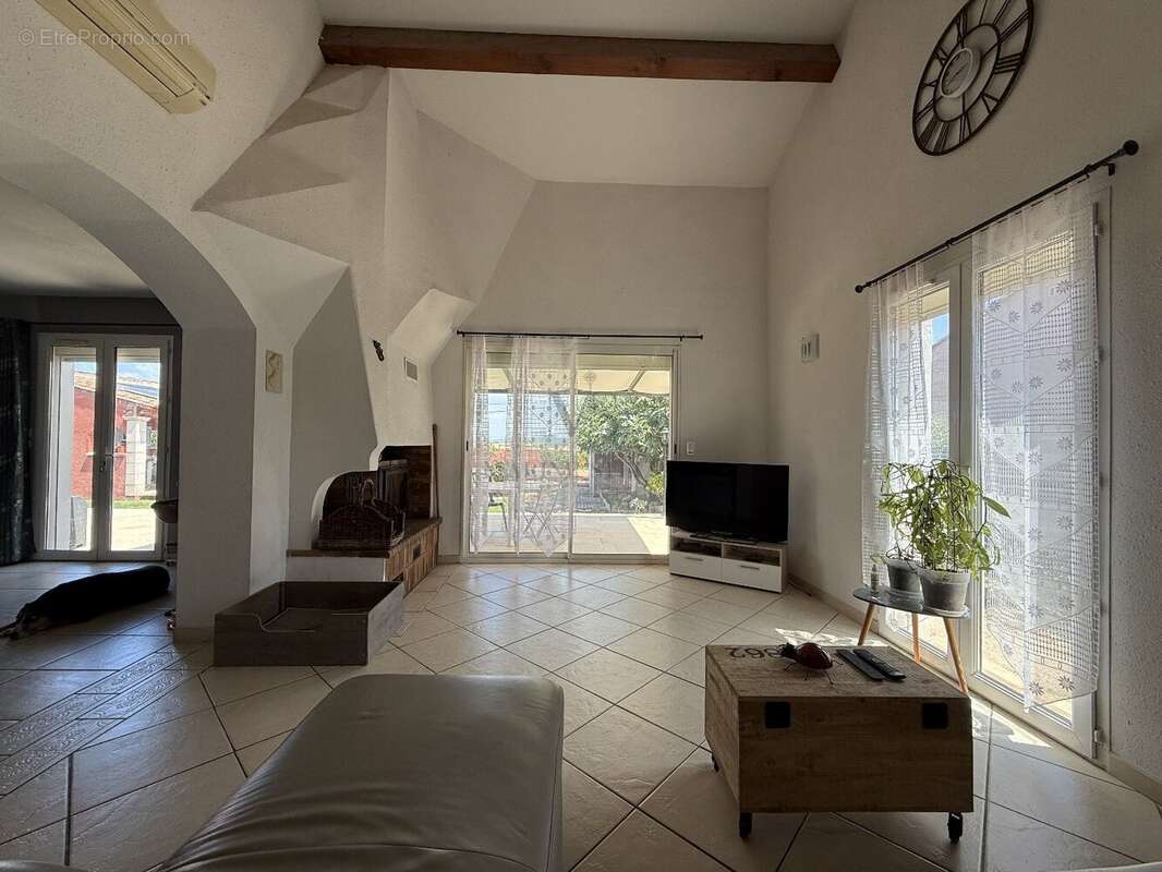 Maison à LEZIGNAN-CORBIERES