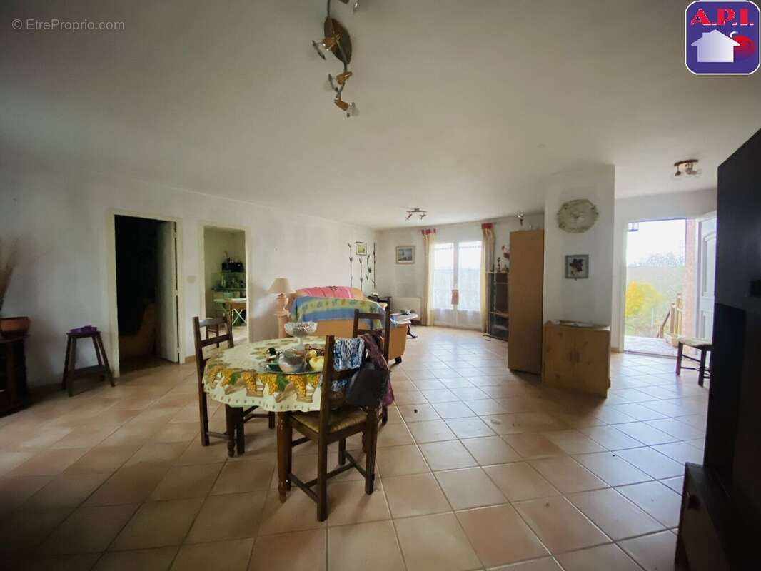 Maison à LEZAT-SUR-LEZE