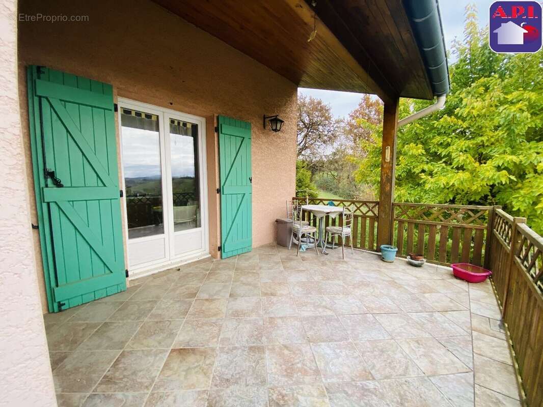 Maison à LEZAT-SUR-LEZE