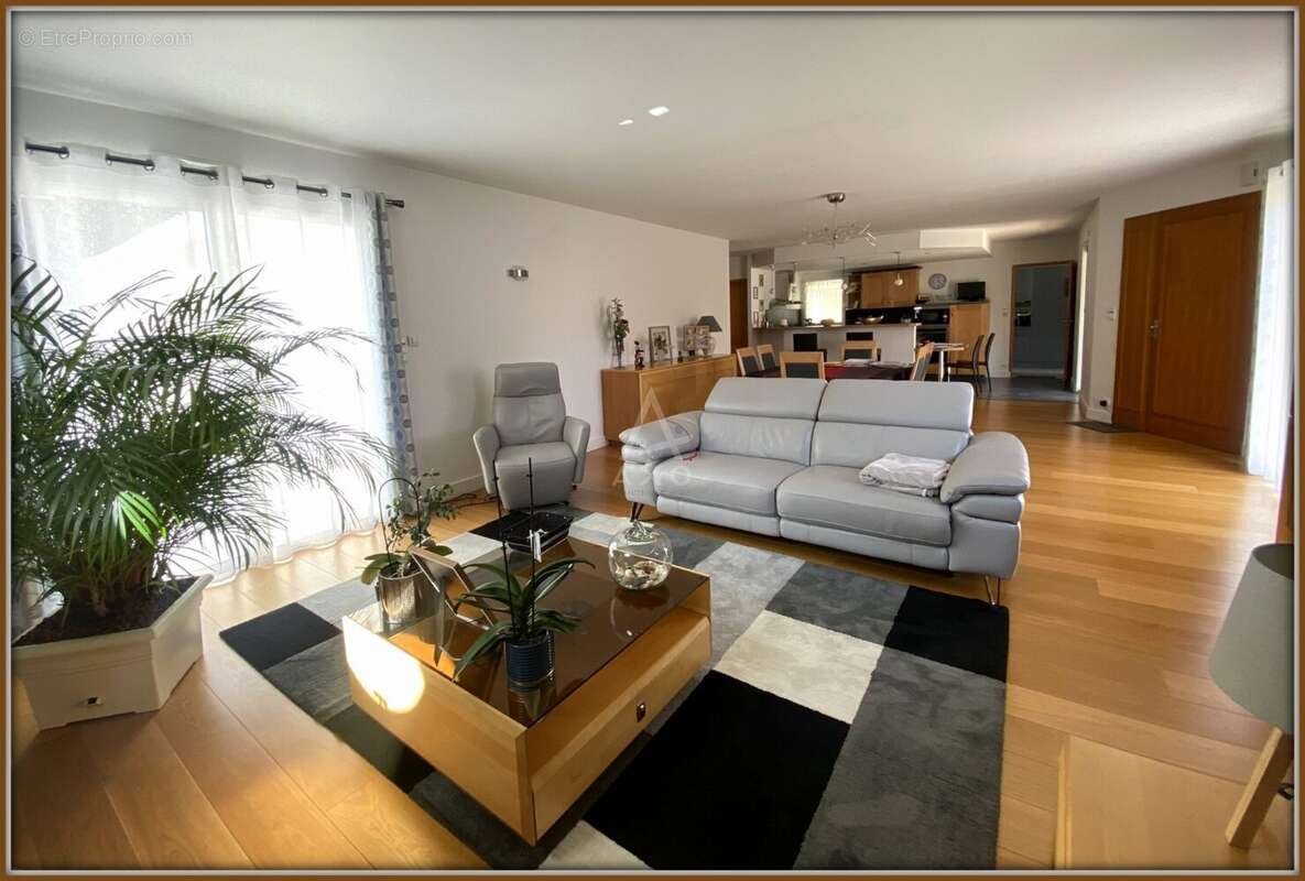 Maison à LA ROCHELLE