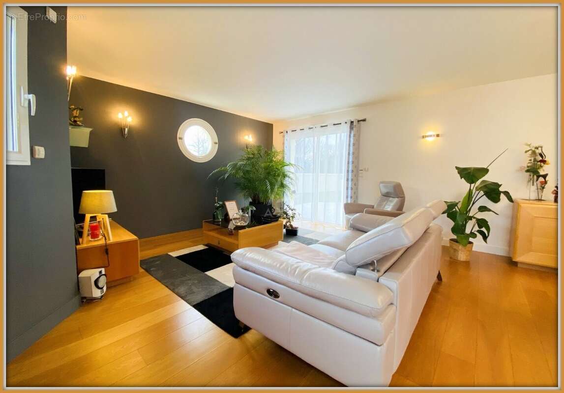 Maison à LA ROCHELLE