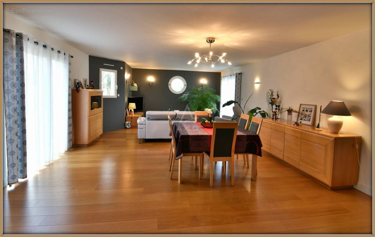 Maison à LA ROCHELLE