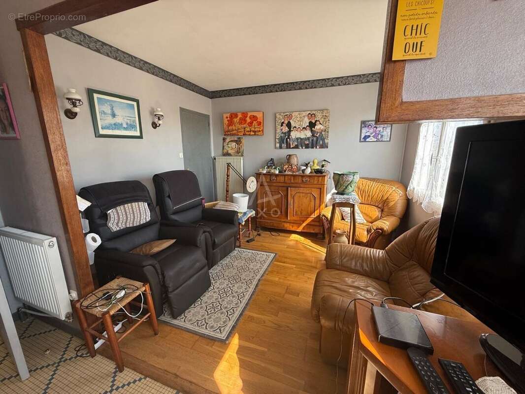 Maison à LES BROUZILS