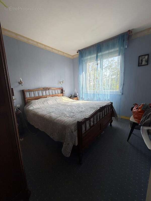 Maison à LES BROUZILS