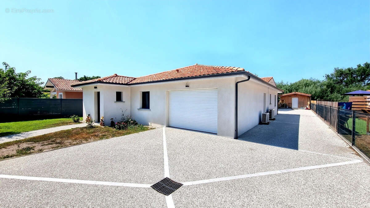 Maison à LIT-ET-MIXE