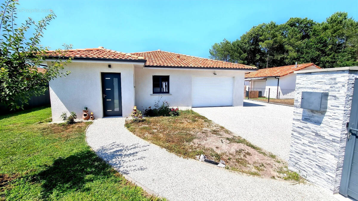 Maison à LIT-ET-MIXE