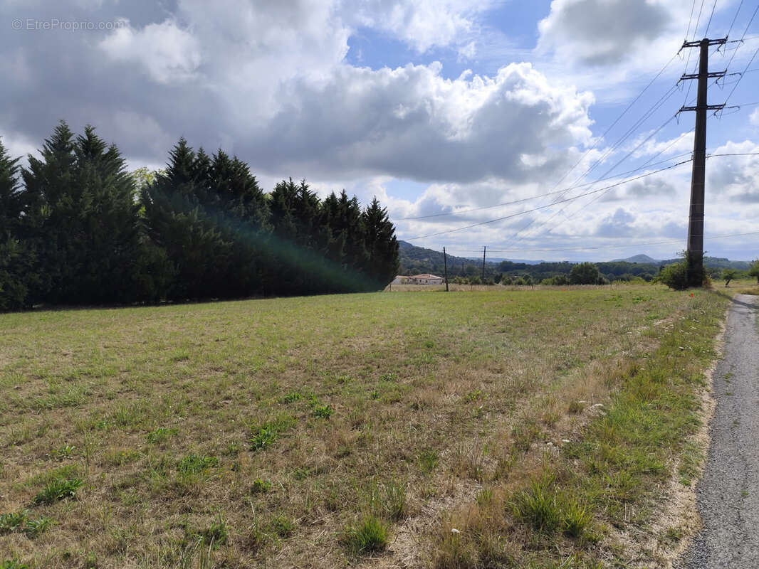 Terrain à PENNE-D&#039;AGENAIS