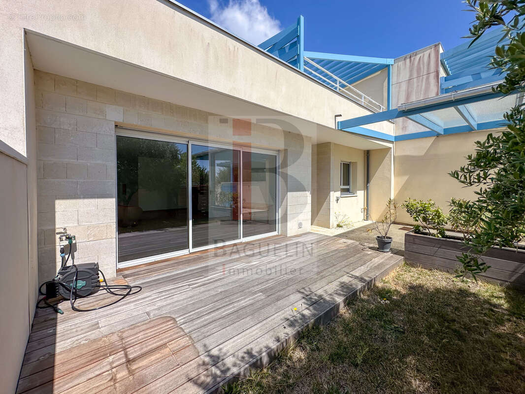 Maison à LA ROCHELLE