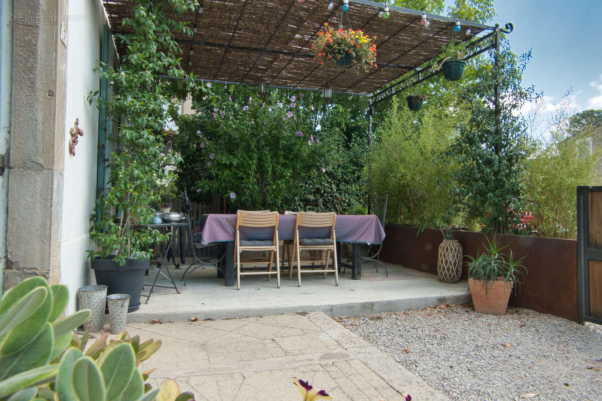 Maison à TOUROUZELLE