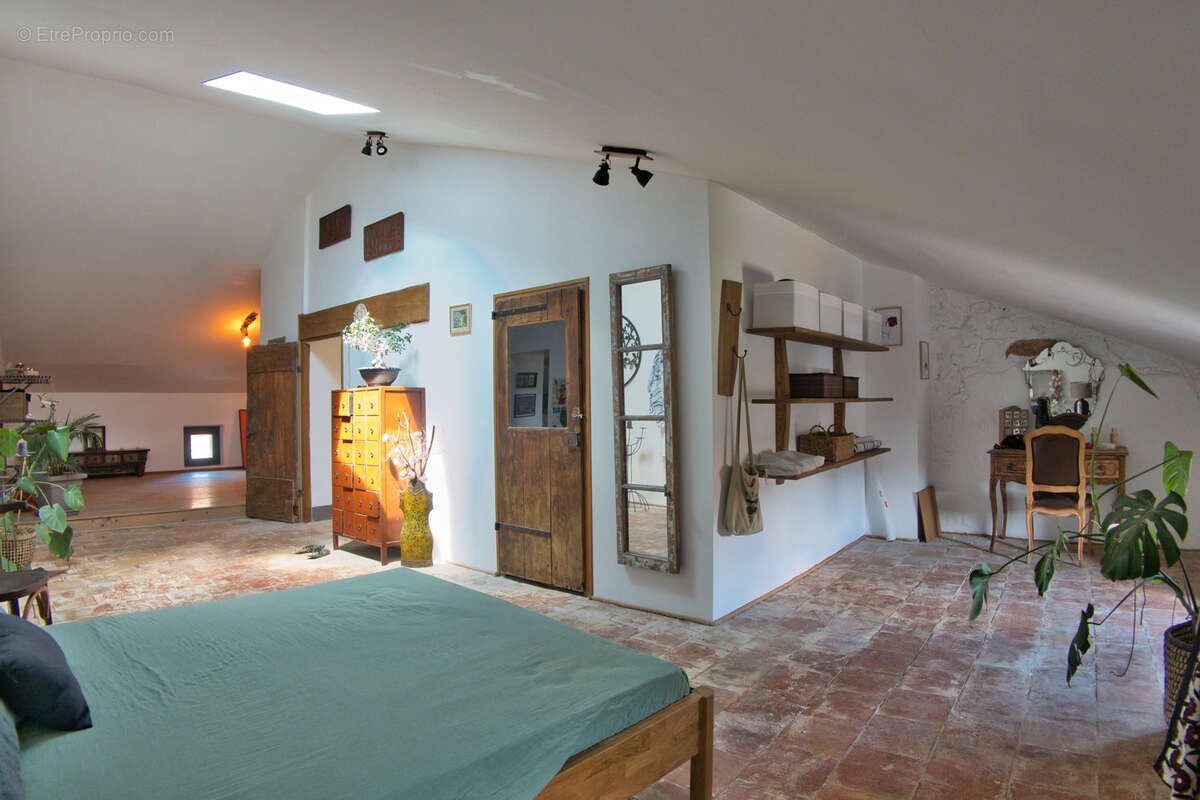 Maison à TOUROUZELLE