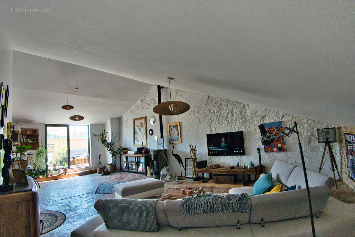 Maison à TOUROUZELLE