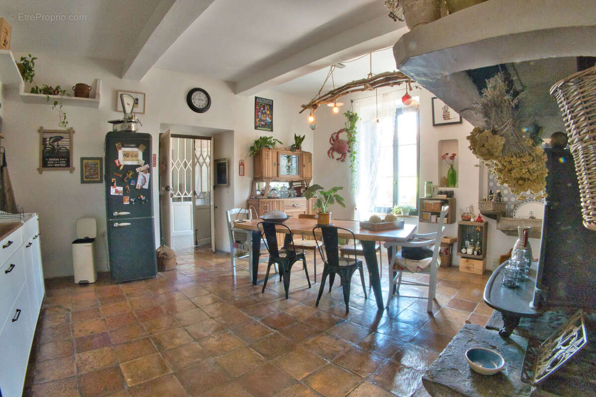 Maison à TOUROUZELLE