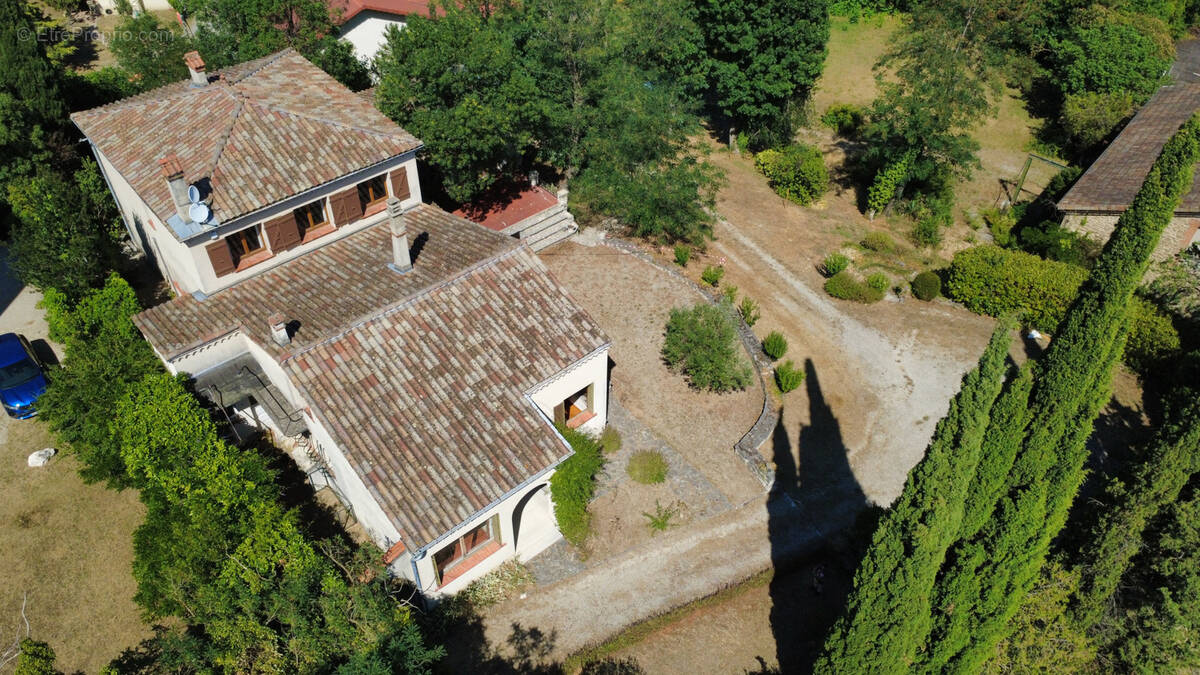 Maison à ROMANS-SUR-ISERE