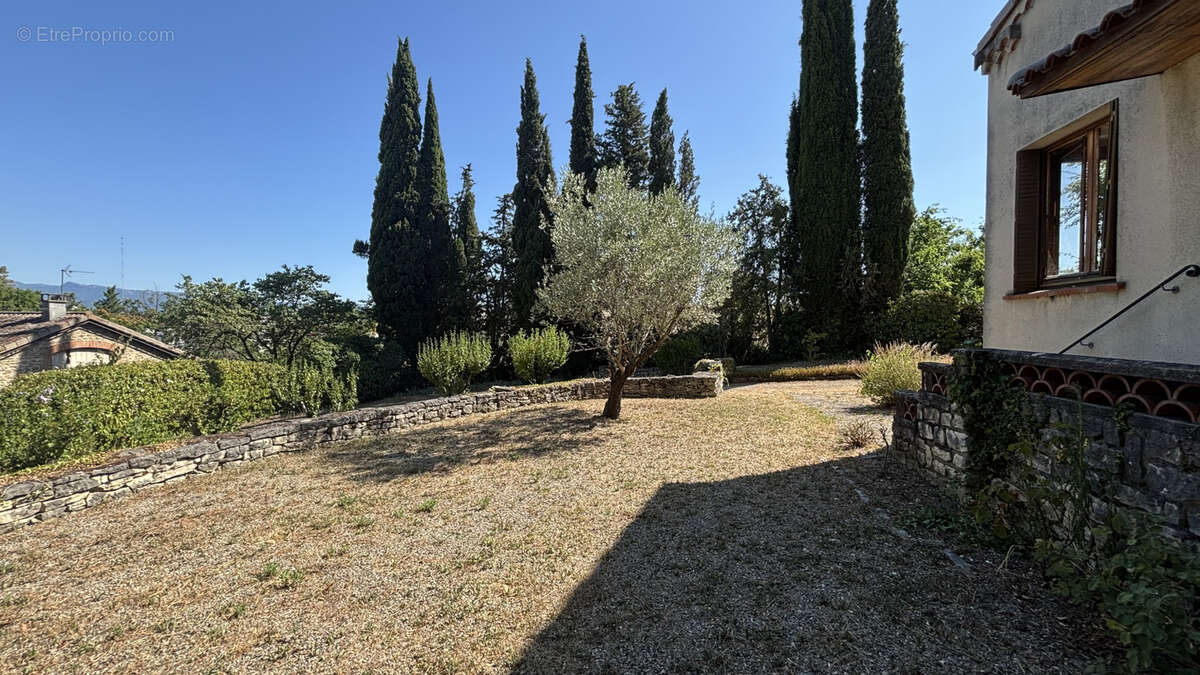 Maison à ROMANS-SUR-ISERE