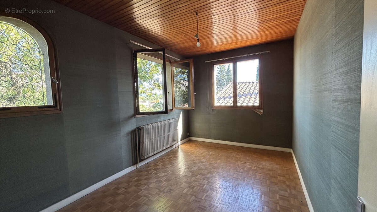 Maison à ROMANS-SUR-ISERE