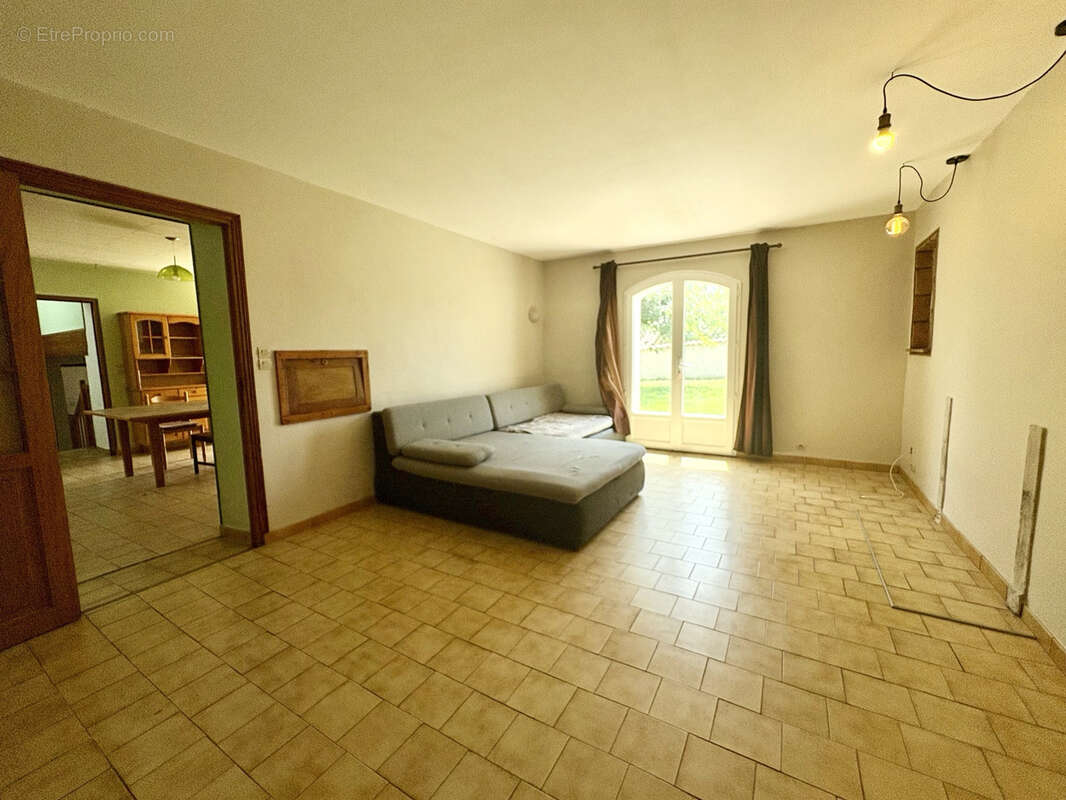 Maison à ROUSSILLON