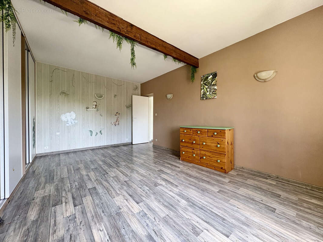 Maison à ROUSSILLON