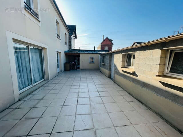 Maison à NOGENT-SUR-OISE