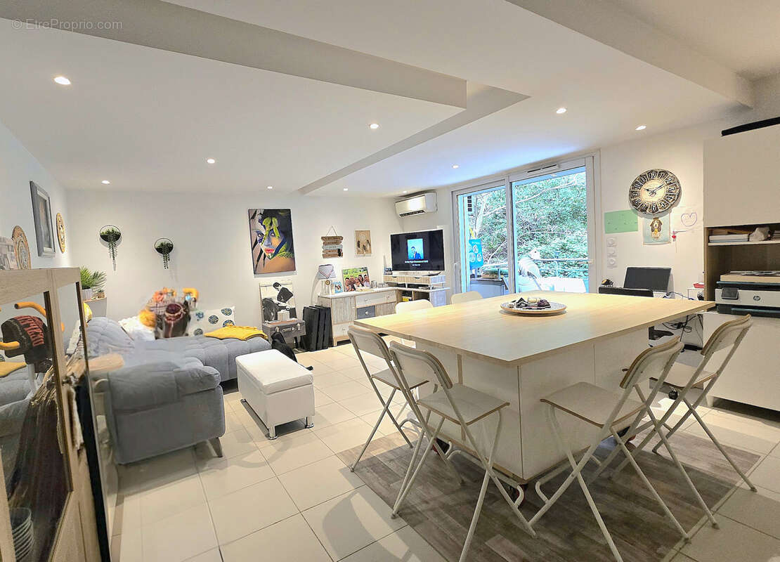 Appartement à NIMES