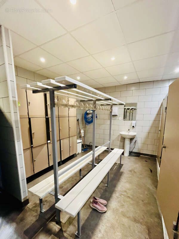 Commerce à L&#039;ISLE-JOURDAIN