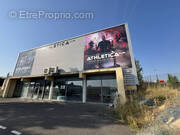 Commerce à L&#039;ISLE-JOURDAIN