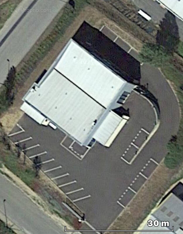 Commerce à L&#039;ISLE-JOURDAIN