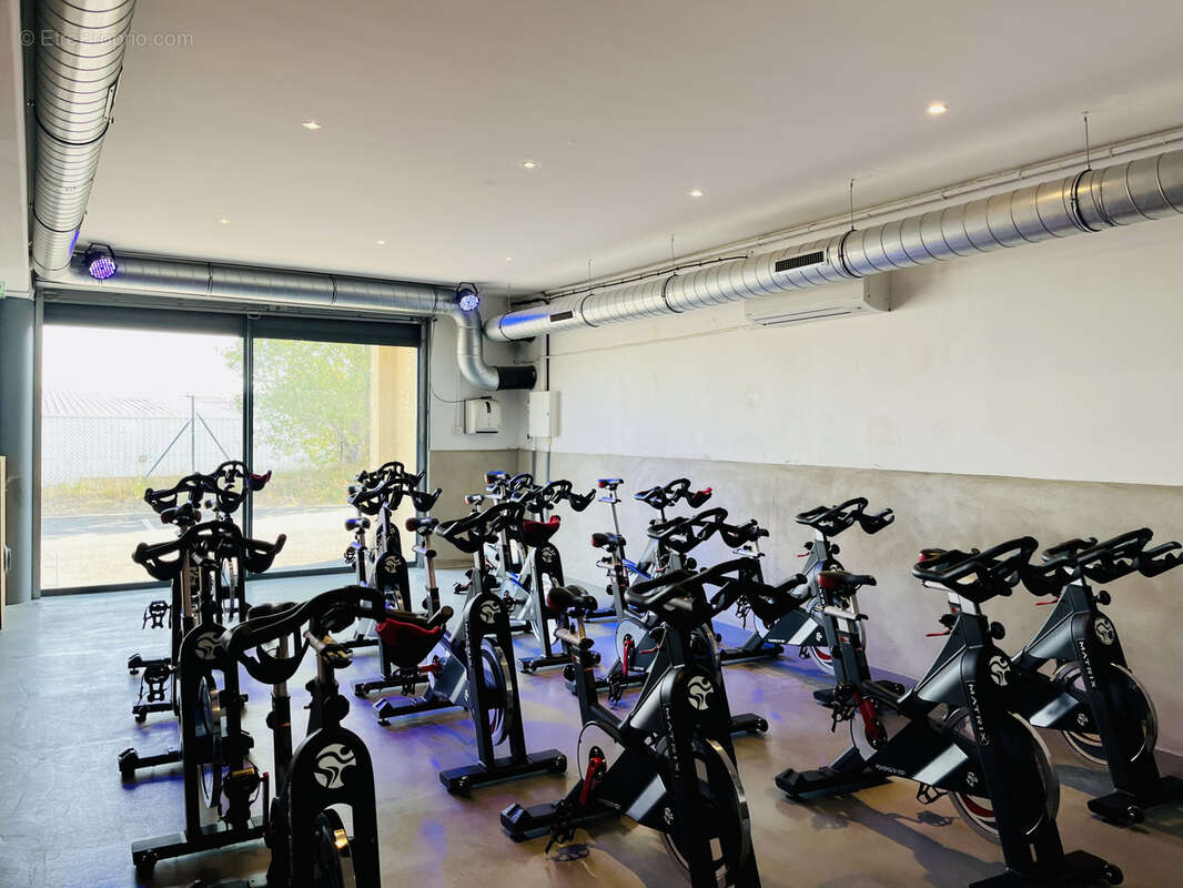 Commerce à L&#039;ISLE-JOURDAIN