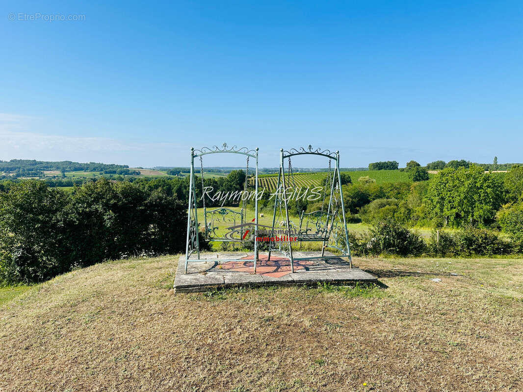 Maison à SAUSSIGNAC