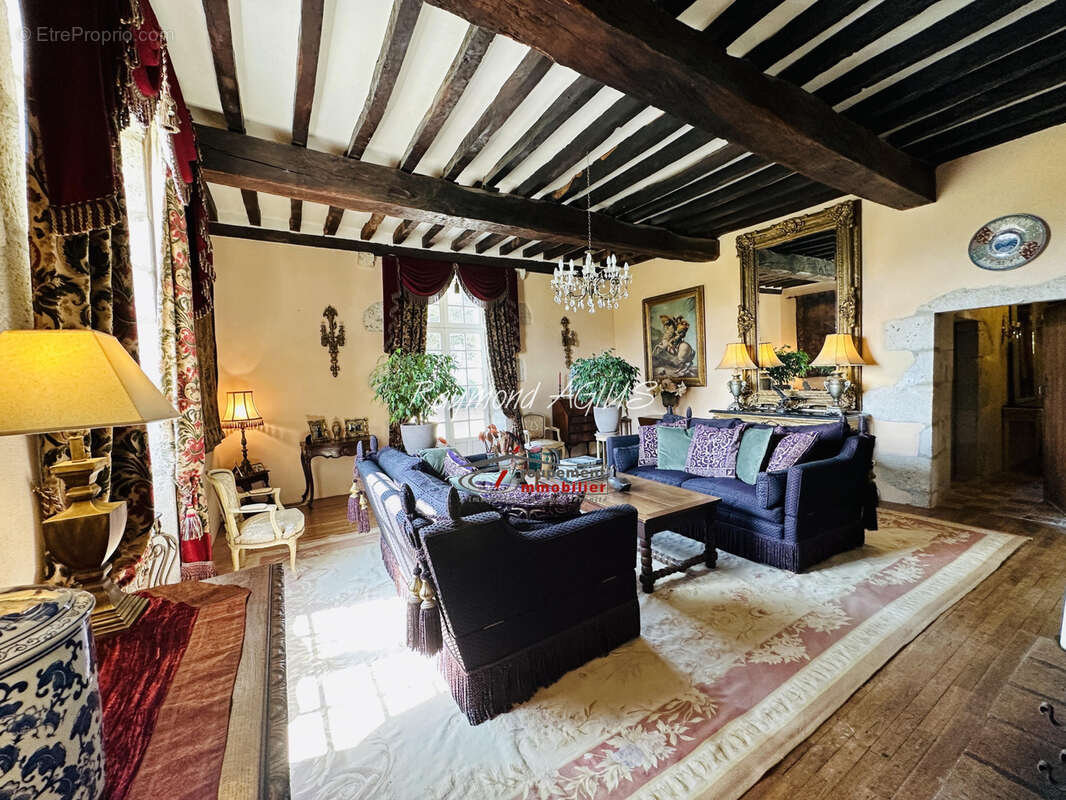 Maison à SAUSSIGNAC