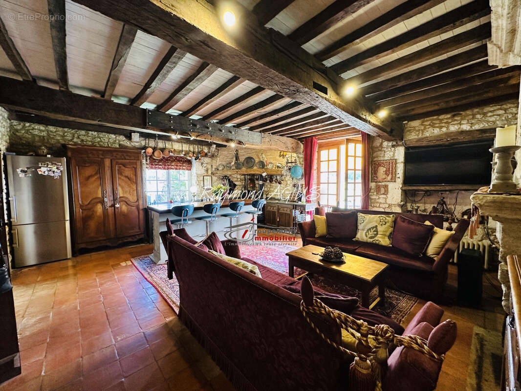 Maison à SAUSSIGNAC