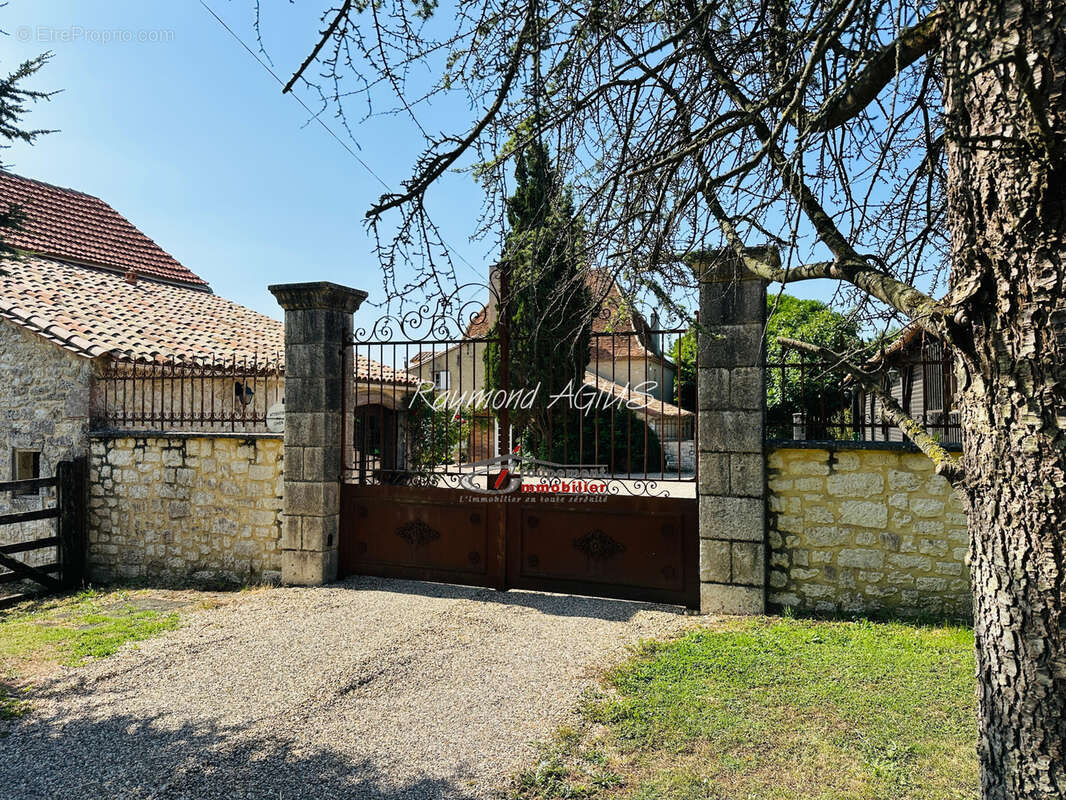 Maison à SAUSSIGNAC
