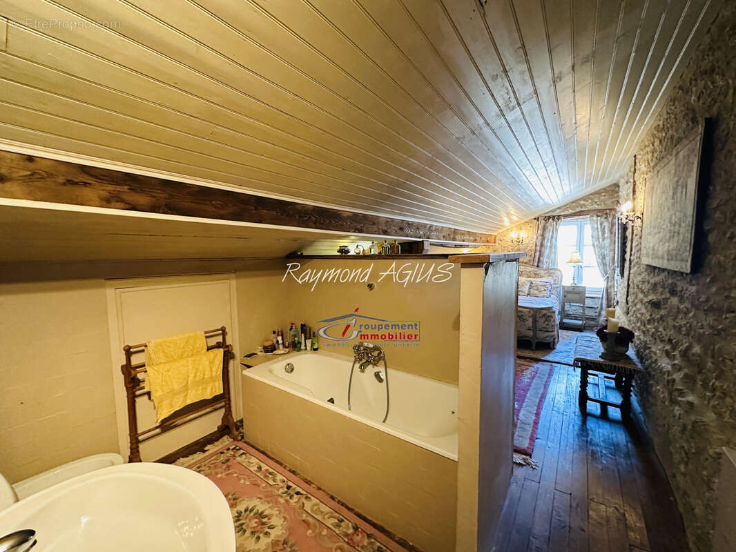 Maison à SAUSSIGNAC