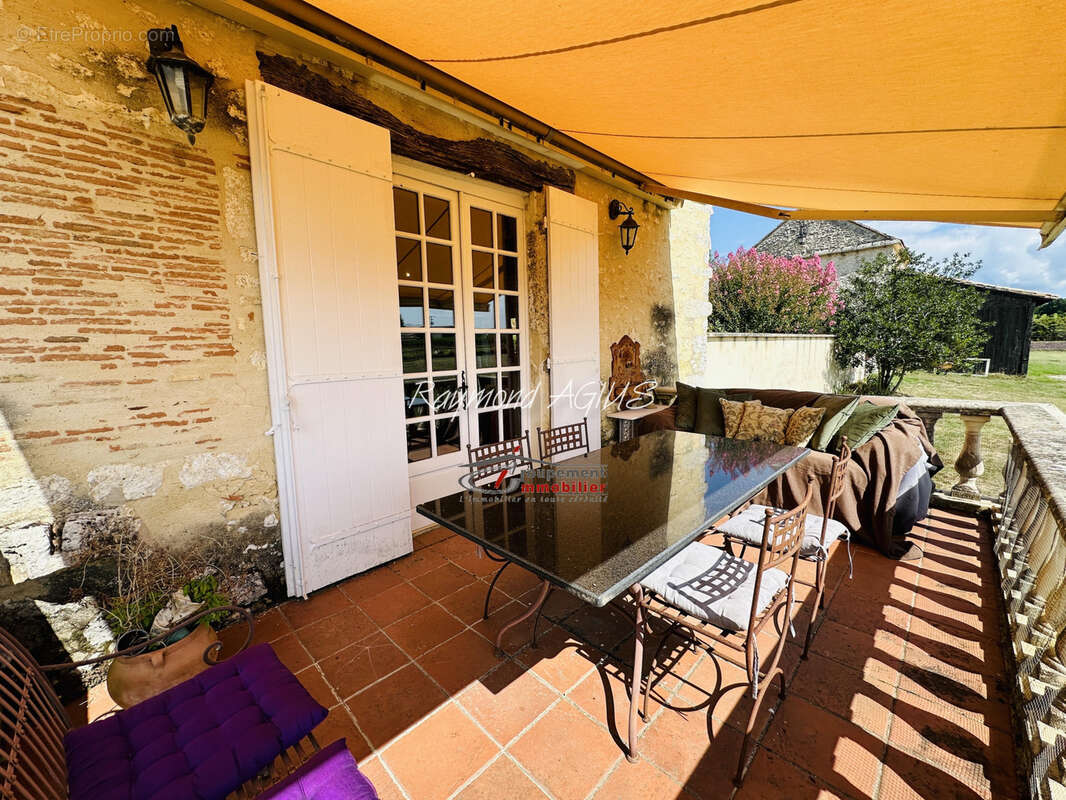 Maison à SAUSSIGNAC