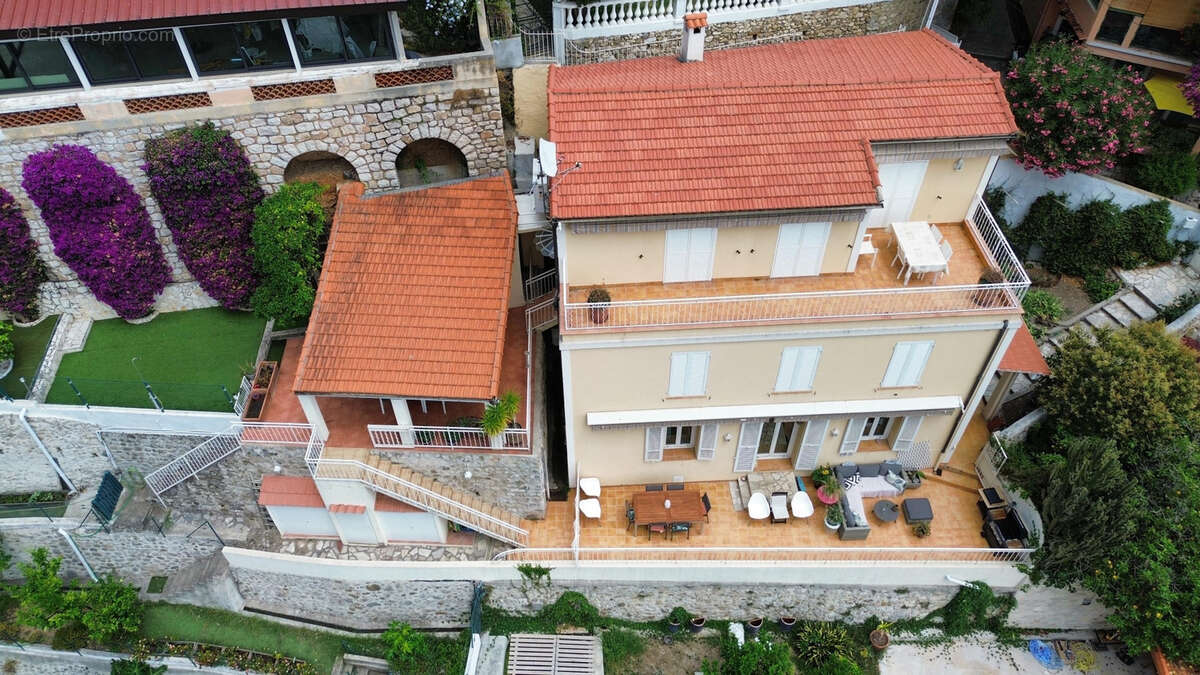 Maison à ROQUEBRUNE-CAP-MARTIN