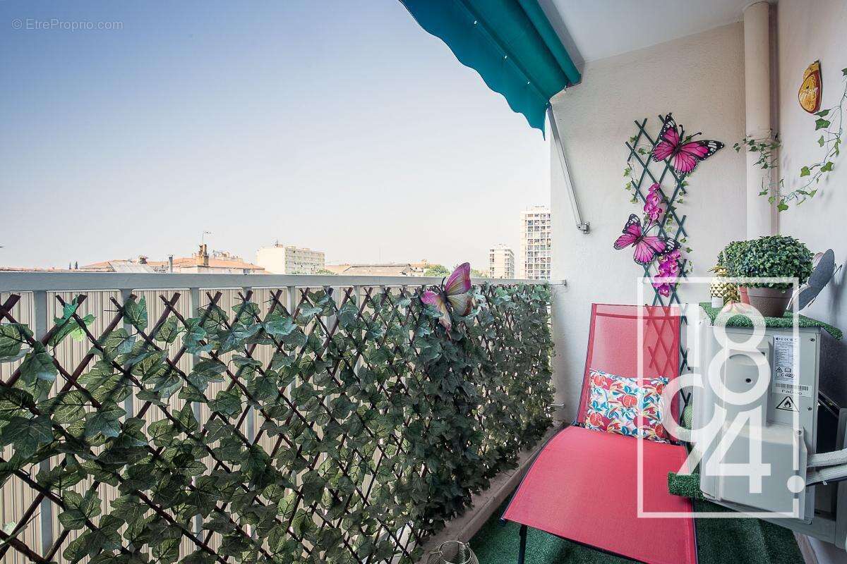 Appartement à MARSEILLE-3E