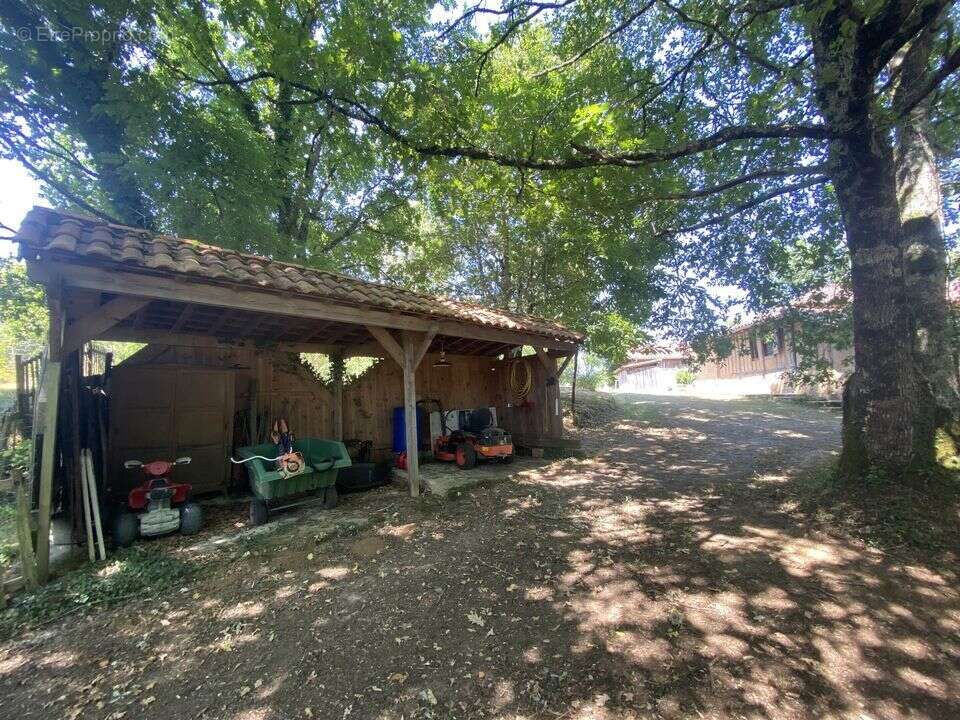 Maison à LABASTIDE-D&#039;ARMAGNAC