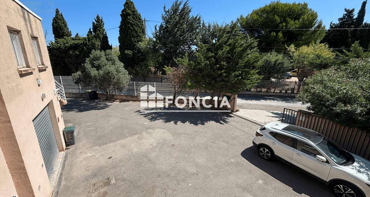 Commerce à MARIGNANE