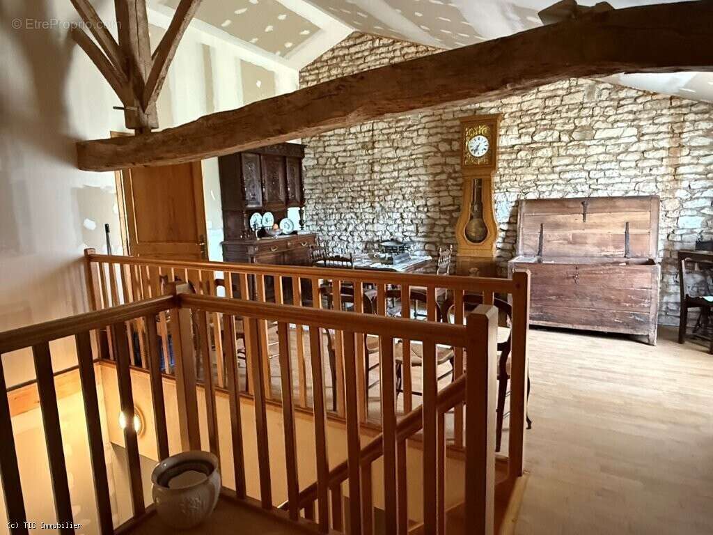 Maison à VILLEFAGNAN