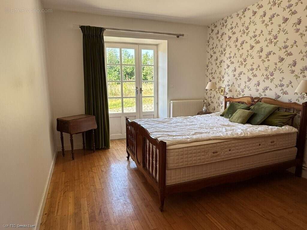 Maison à VILLEFAGNAN