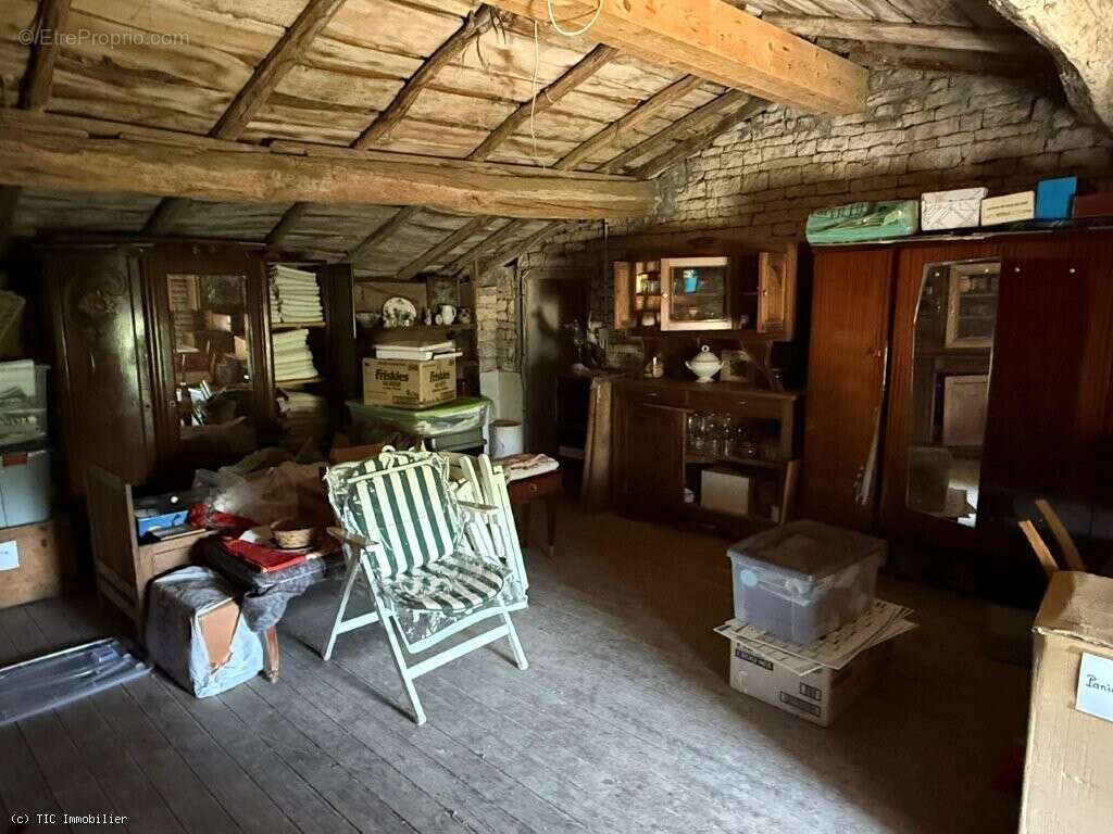 Maison à VILLEFAGNAN