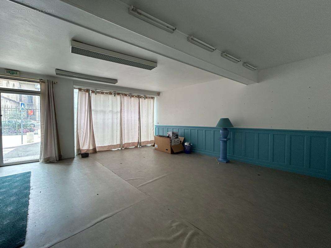 Maison à SAINT-AMAND-MONTROND