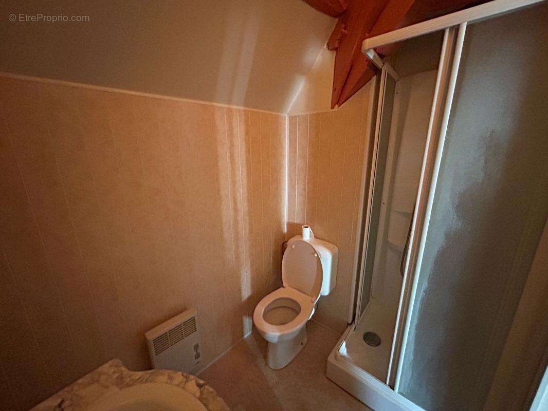 Maison à SAINT-AMAND-MONTROND