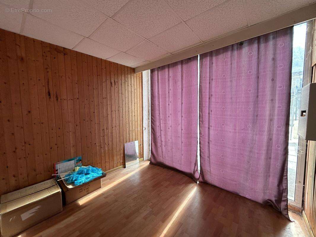 Maison à SAINT-AMAND-MONTROND