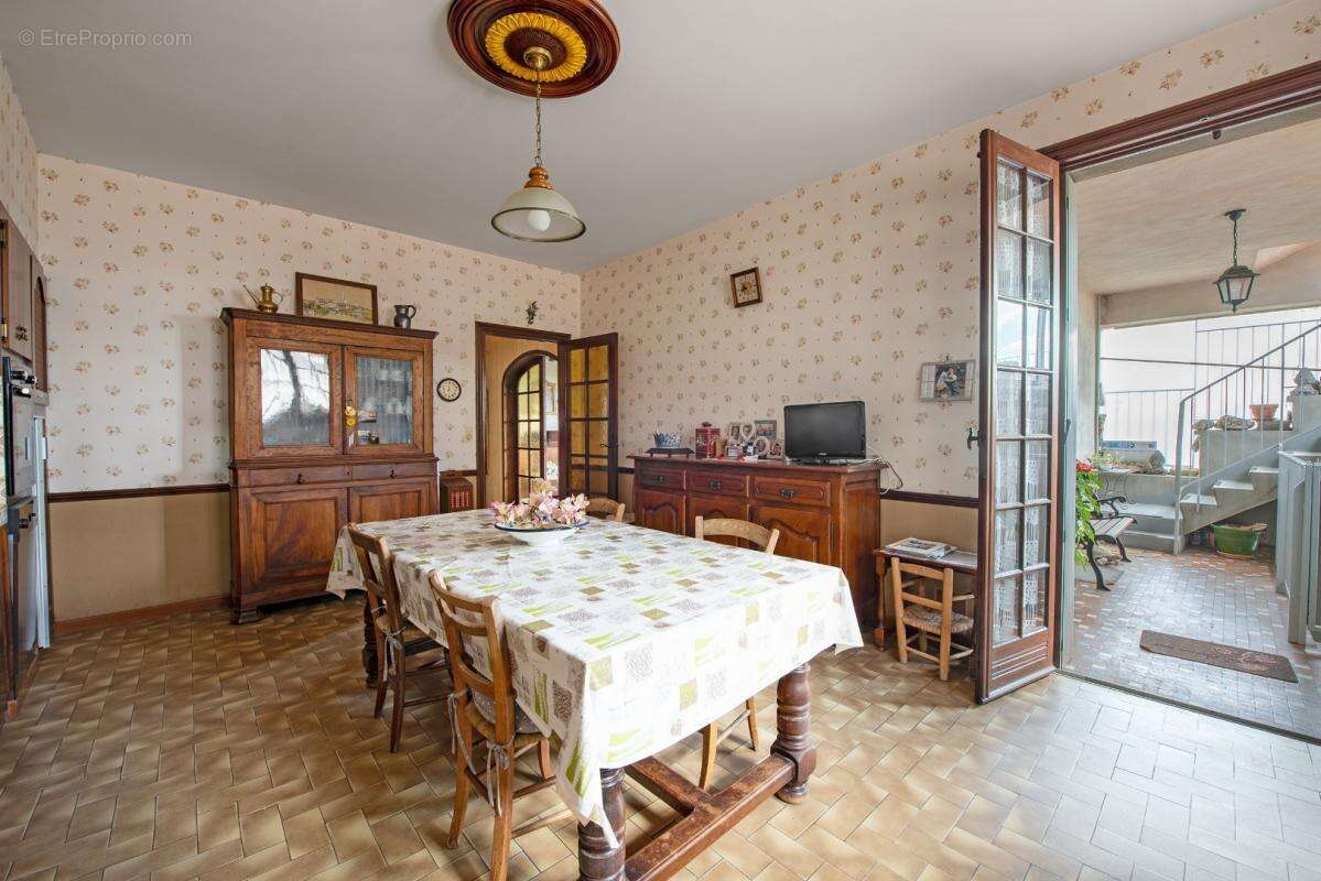 Maison à CASTELNAU-DE-LEVIS