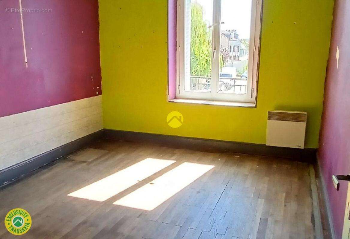 Maison à NERIS-LES-BAINS