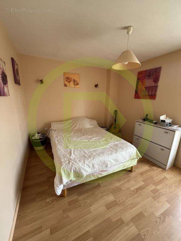 Maison à SAINS-EN-AMIENOIS