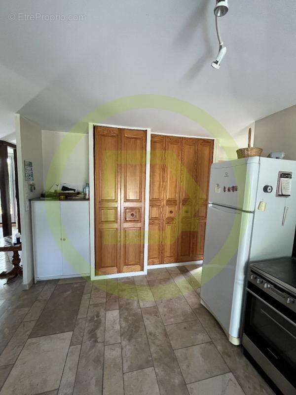 Maison à SAINS-EN-AMIENOIS